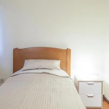 Residencia Laranjeira Hostel *