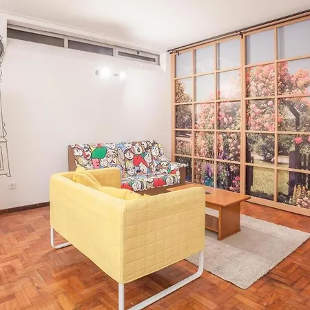 Residencia Laranjeira Hostel *